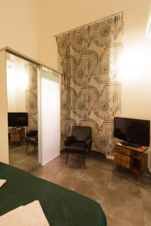 Mr Frills Hotel Roma Phòng bức ảnh