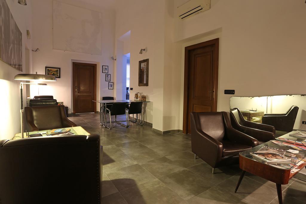 Mr Frills Hotel Roma Ngoại thất bức ảnh